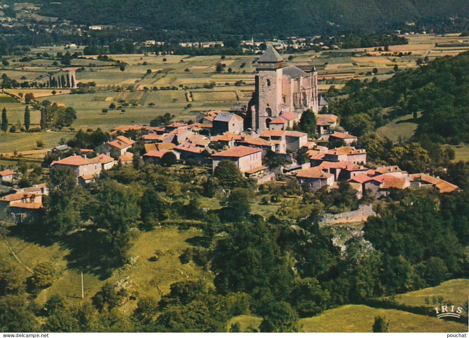 CE18 -(31) SAINT BERTRAND DE COMMINGES - LA CATHEDRALE , AU LOIN SAINT JUST DE VALCABRERE ET LOURES BARBAZAN - 2 SCANS - Saint Bertrand De Comminges