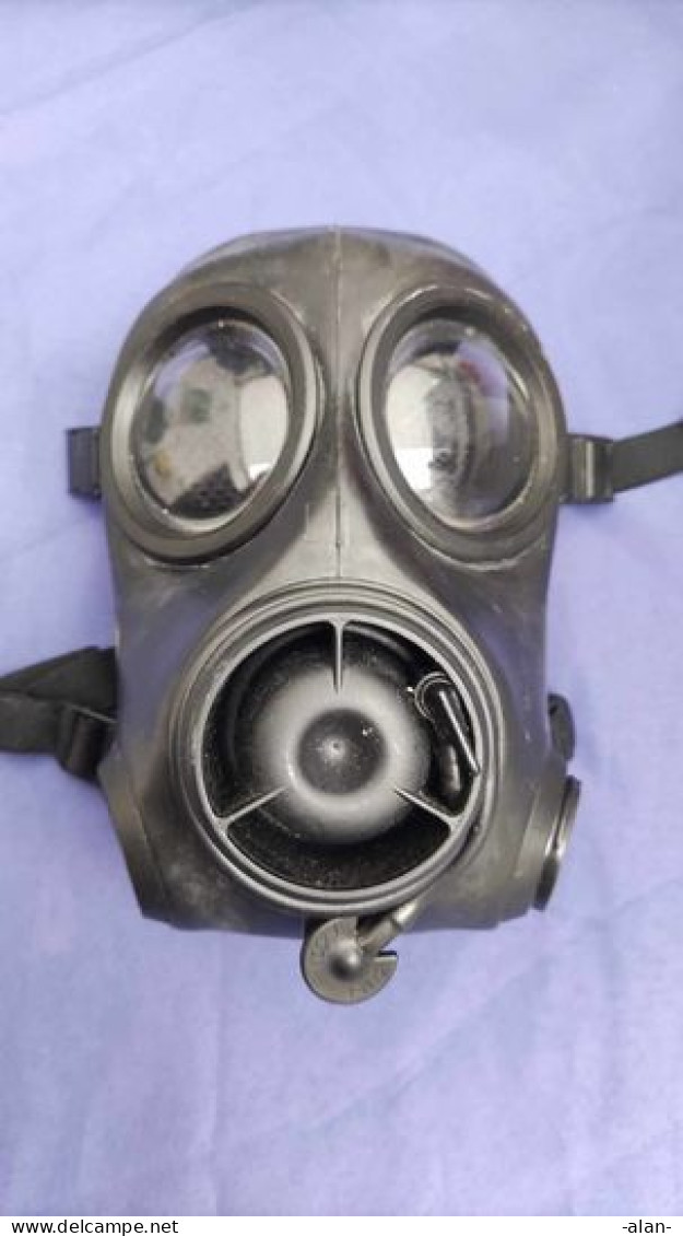 Masque A Gaz  AVON UK - Equipement