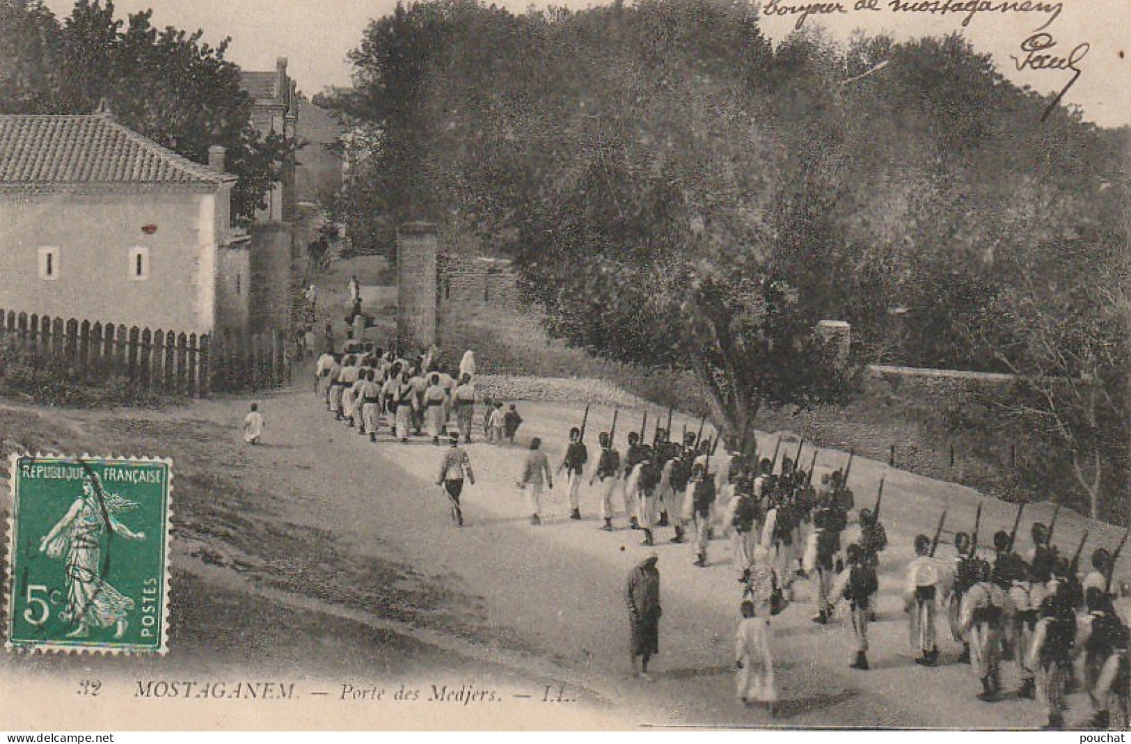 CE1 - MOSTAGANEM ( ALGERIE ) -  PORTE DES MEDJERS  - TIRAILLEURS   -  2 SCANS - Mostaganem