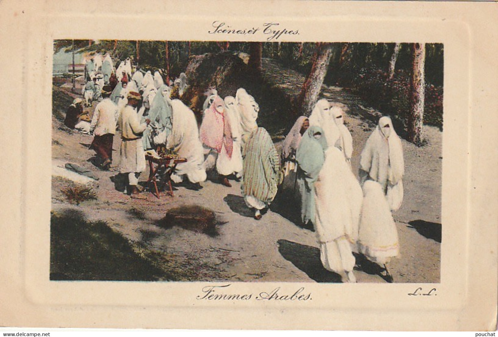 CE3 - SCENES ET TYPES -  FEMMES ARABES  - CARTE COLORISEE   -  2 SCANS - Afrique