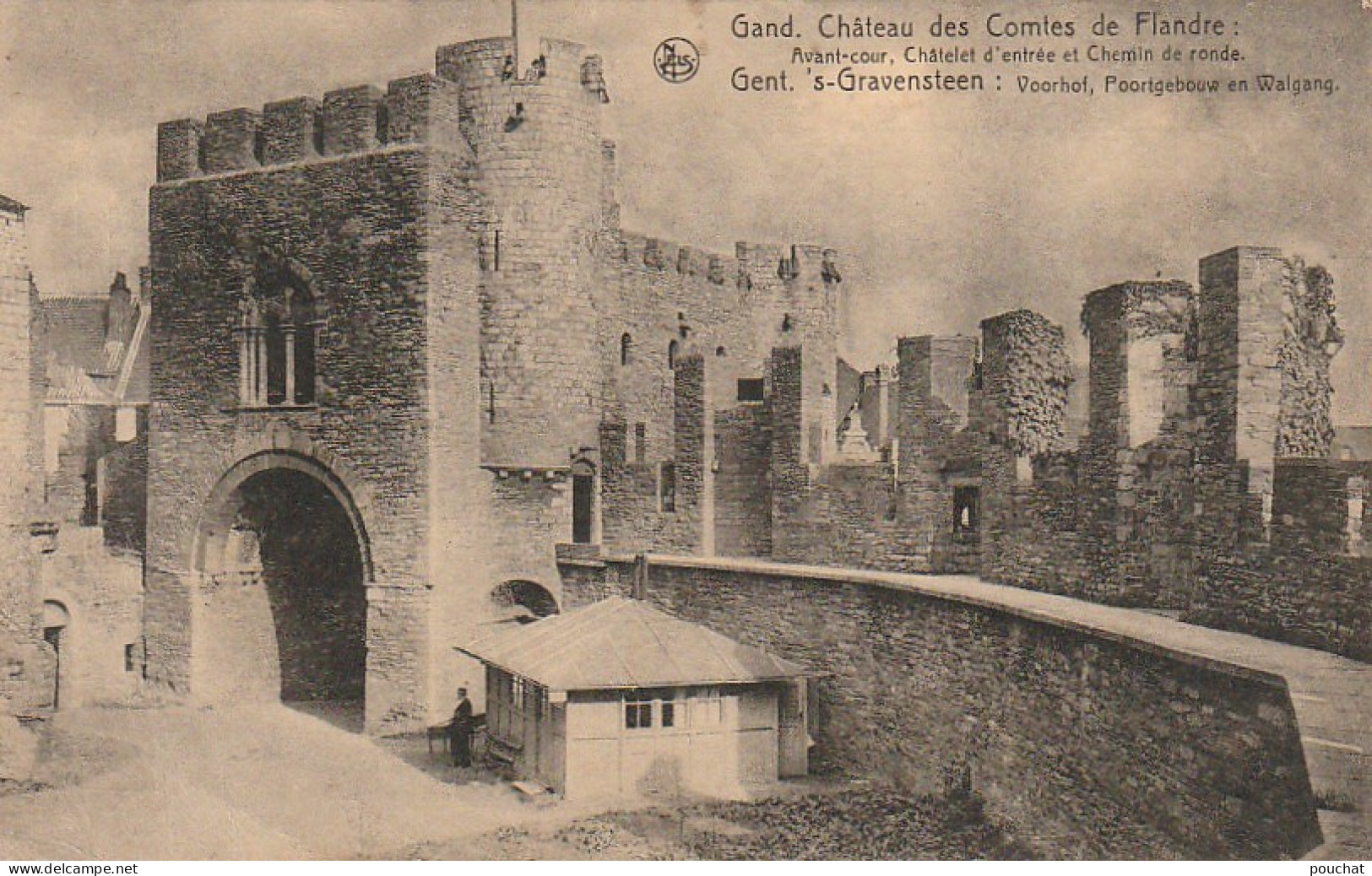 CE4 - GAND ( BELGIQUE ) - CHATEAU DES COMTES DE FLANDRE -  CHEMIN DE RONDE -   GENT'S GRAVENSTEEN   -  2 SCANS - Gent