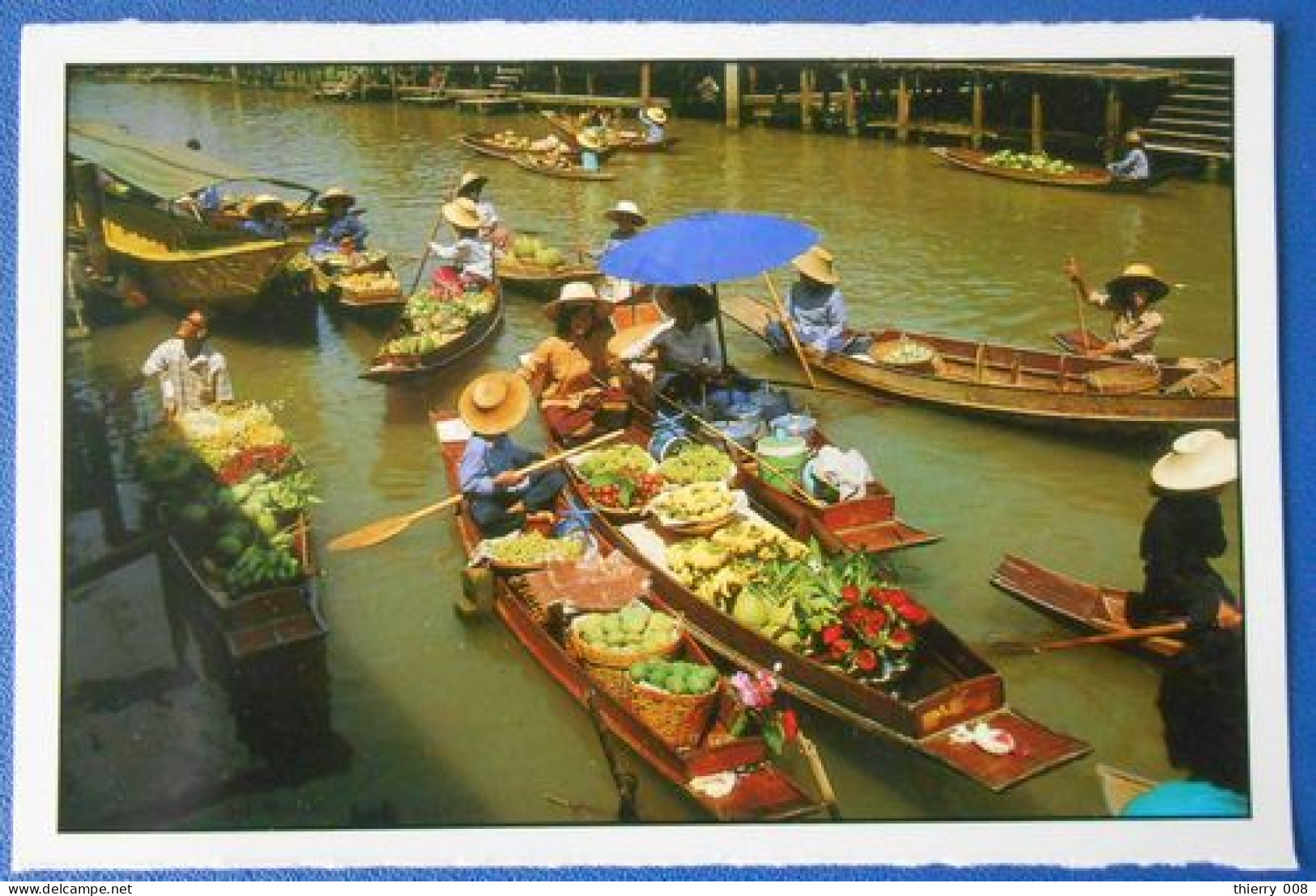 F37  Carte Postale  Thailande  Damnernsaduak Floating Market Rajburi Province - Vendedores Ambulantes