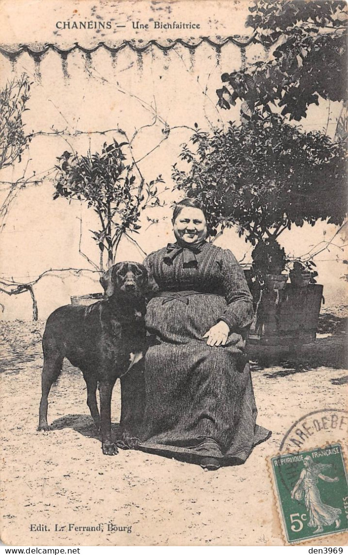 CHANEINS (Ain) - Une Bienfaitrice Et Son Chien - Voyagé 1910 (2 Scans) - Non Classés