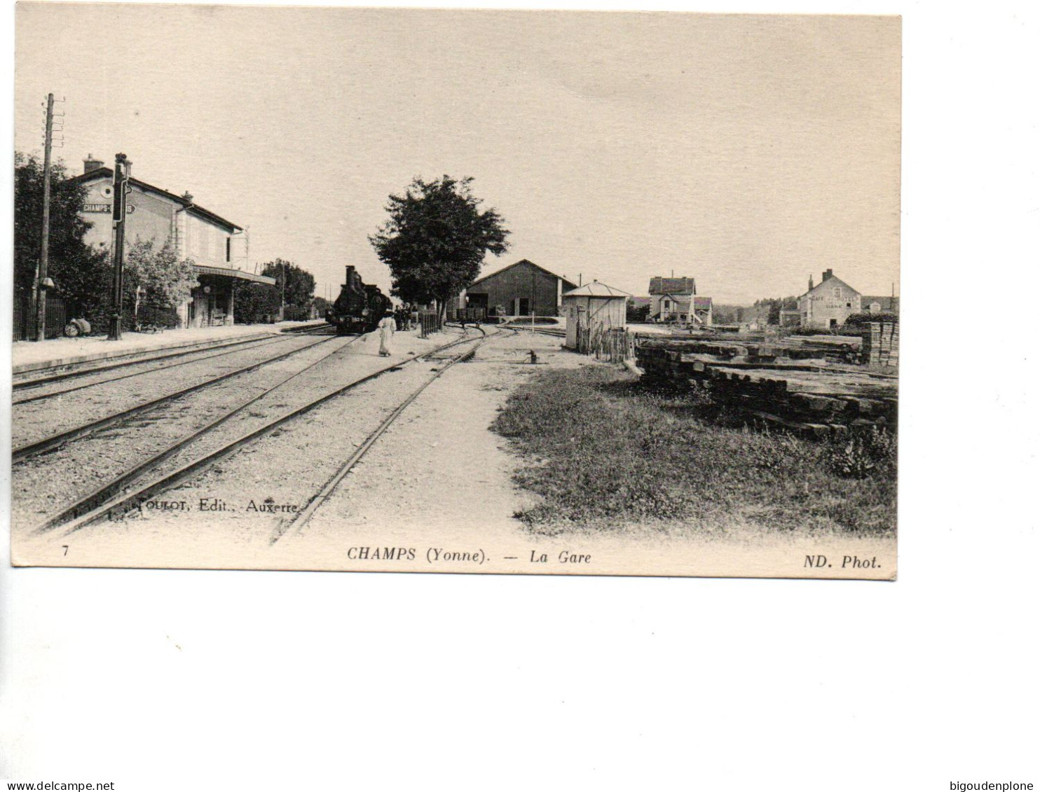 CP CHAMPS (Yonne) La Gare - Champs Sur Yonne