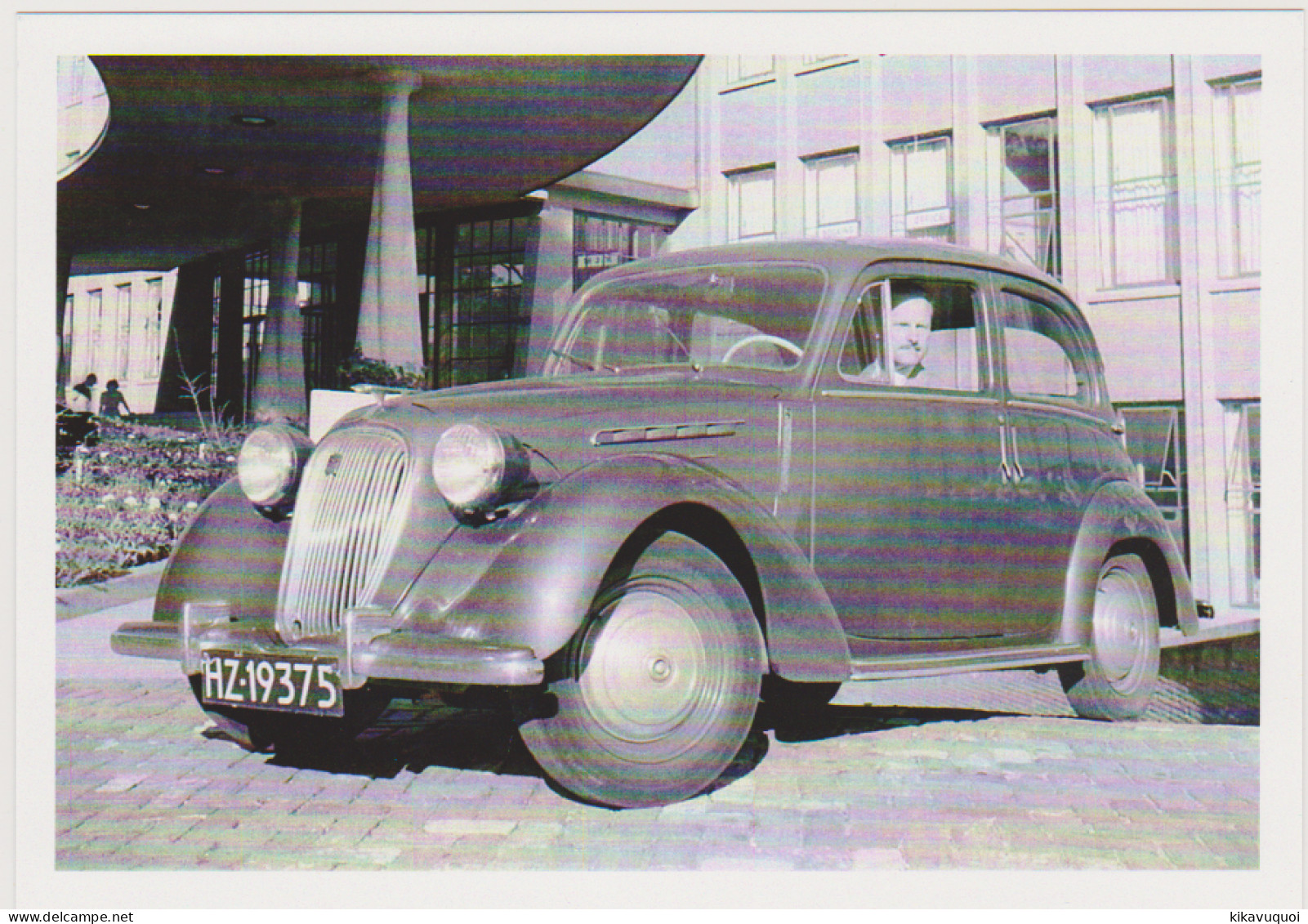 SIMCA 8 DE 1951 - CARTE POSTALE 10X15 CM NEUF - Voitures De Tourisme