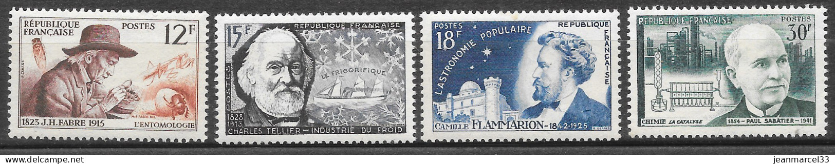 France N° 1055 à 1058 Série Neuve Sans Charnière Au 1/4 De La Cote - Nuevos