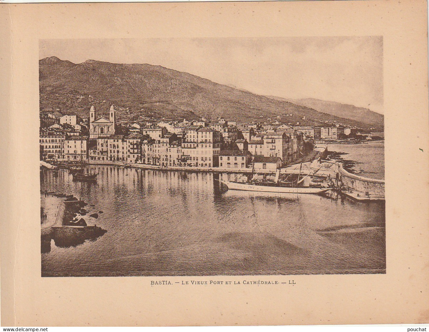 BE4 -(20) BASTIA ( CORSE ) - LE VIEUX PORT ET LA CATHEDRALE - Autres & Non Classés