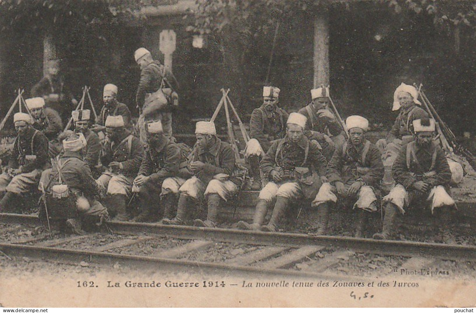 BE6 - GRANDE GUERRE 1914 - LA NOUVELLE TENUE DES ZOUAVES ET DES TURCOS - 2 SCANS - Guerra 1914-18