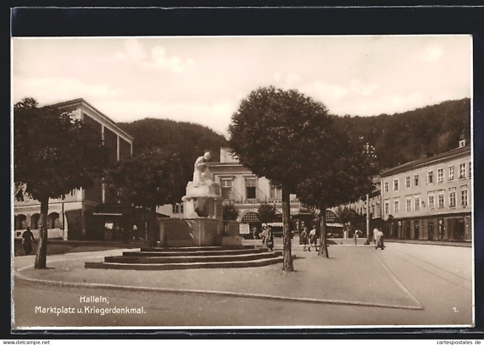 AK Hallein, Marktplatz Mit Dem Kriegerdenkmal  - Other & Unclassified