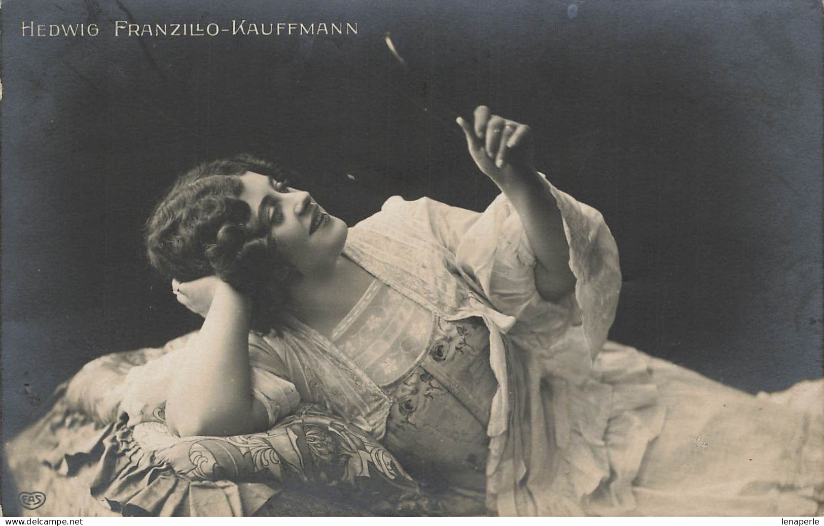 C572 Fantaisie Femme Hedwig Franzillo Kauffmann - Femmes