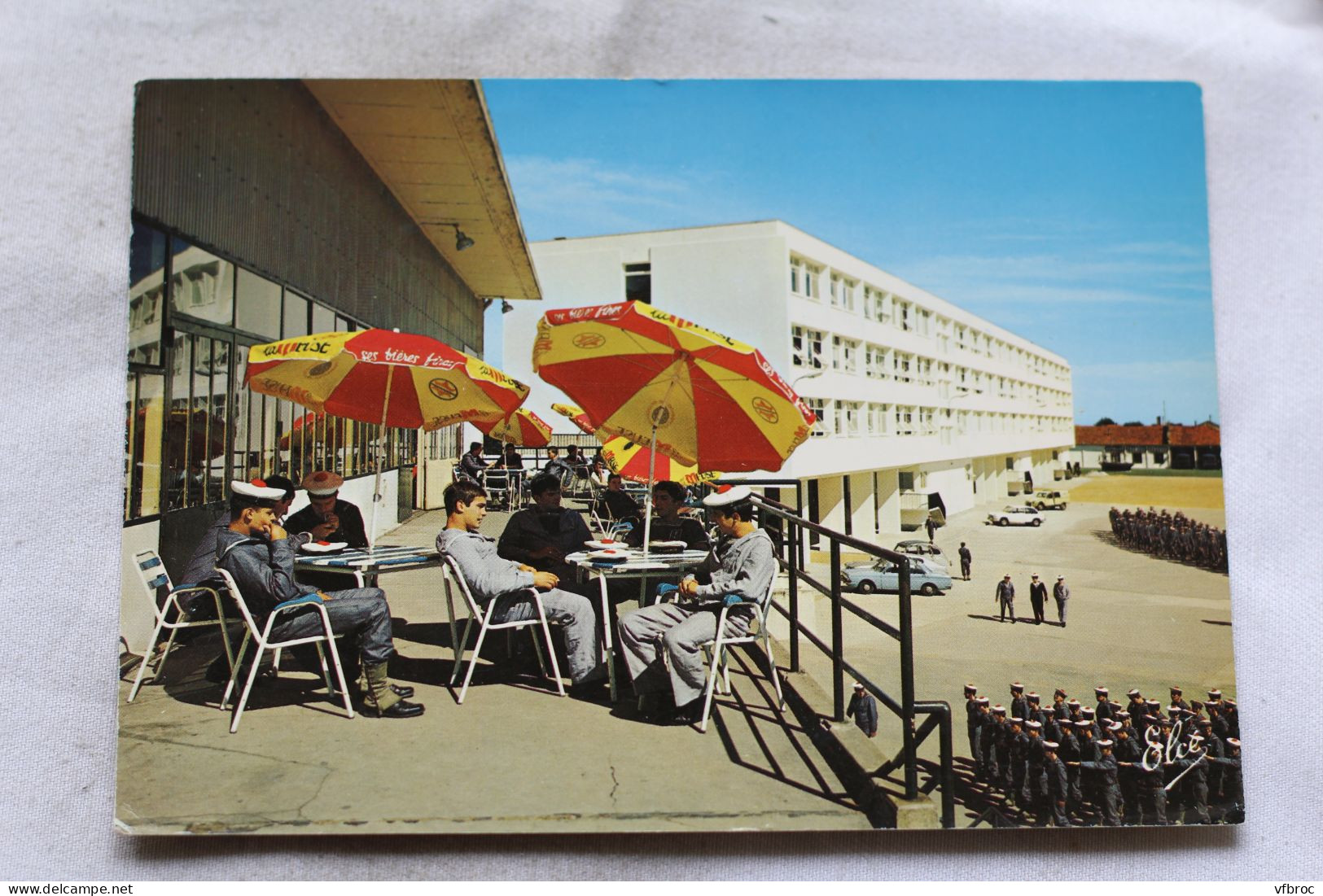 Cpm 1971, Centre De Formation Marine D'Hourtin, La Caserne Jean Bart Vue Du Foyer, Gironde 33 - Sonstige & Ohne Zuordnung