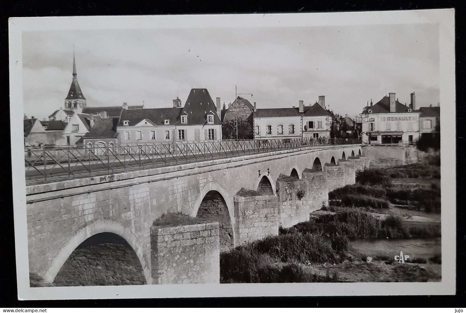 41 - Selles Sur Cher - Le Pont Et Les Quais - Selles Sur Cher