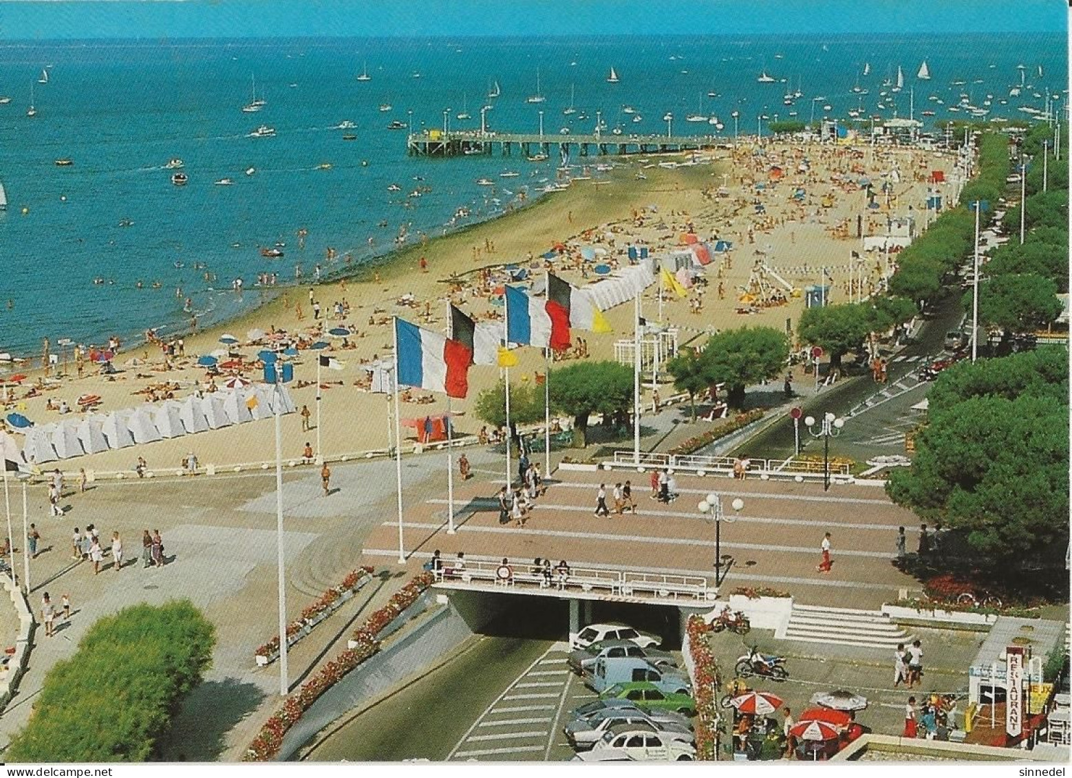 LE PASSAGE DE LA JETEE  VOIR SCAN POUR ETAT   A CIRCULER - Arcachon