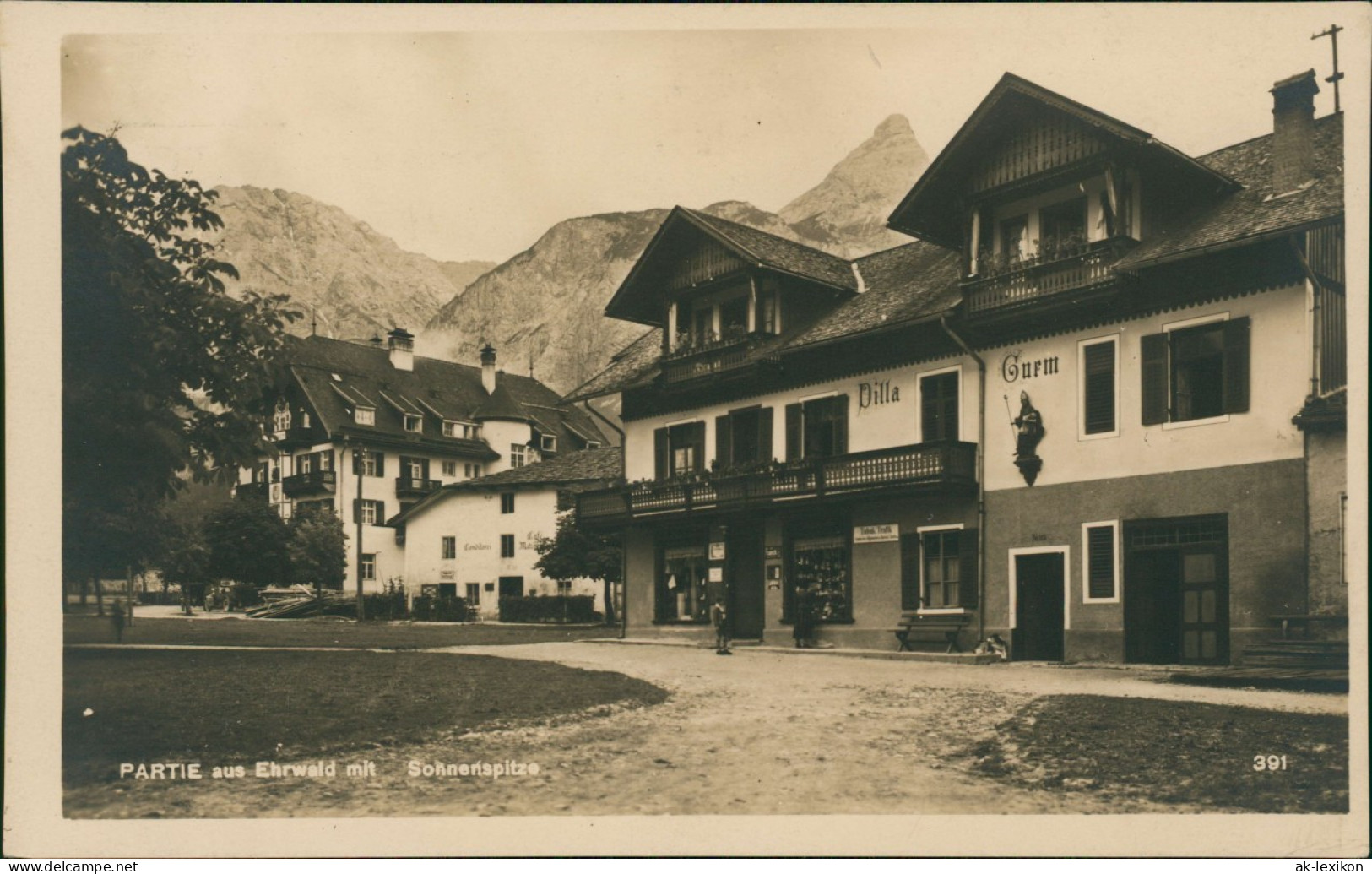 Ansichtskarte Ehrwald Ortsansicht, Strassen Partie A.d. Villa Gurm 1926 - Autres & Non Classés