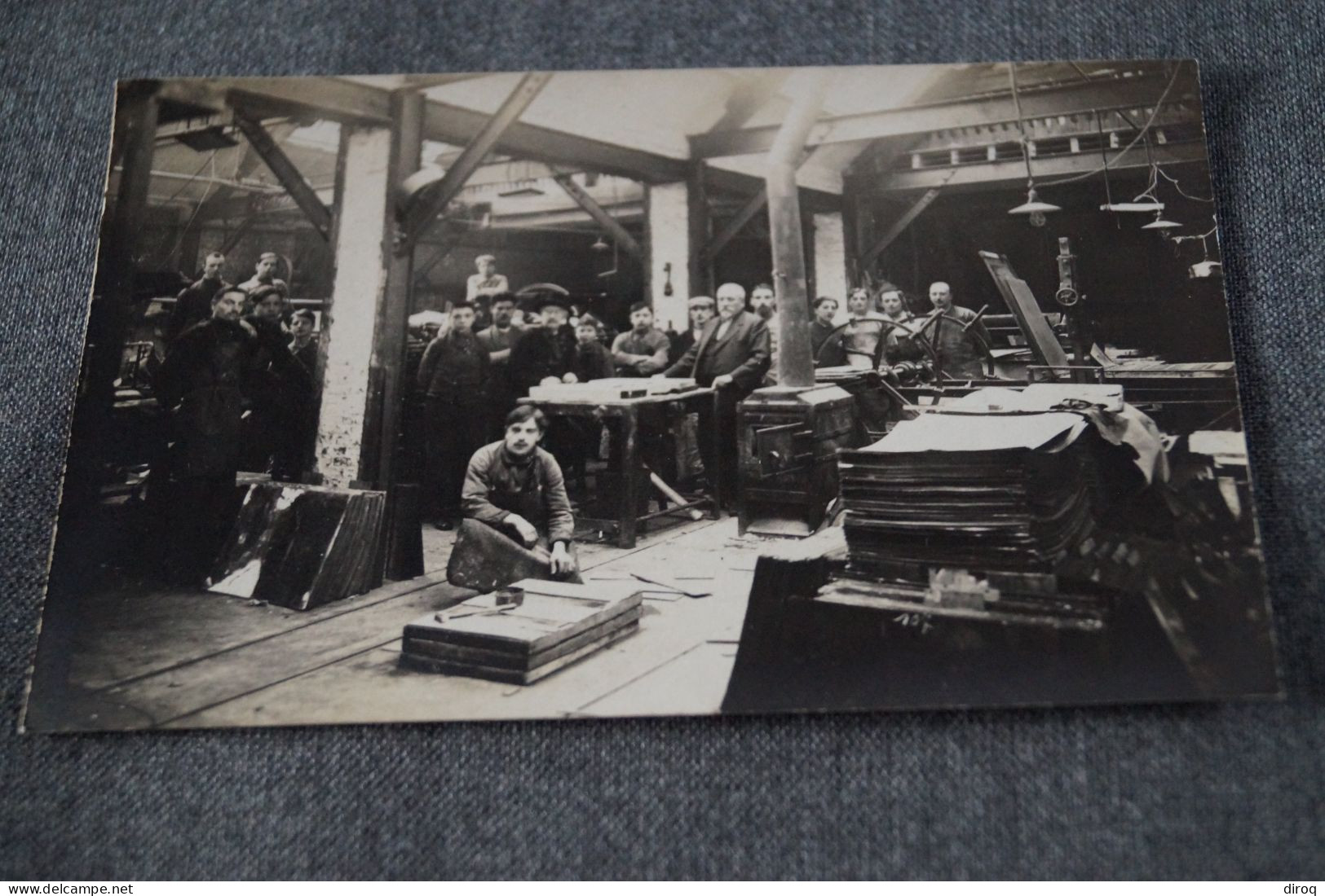 Ancienne Carte Photo D'usine,atelier De Farcienne ? Jumet ? à Identifier - Farciennes