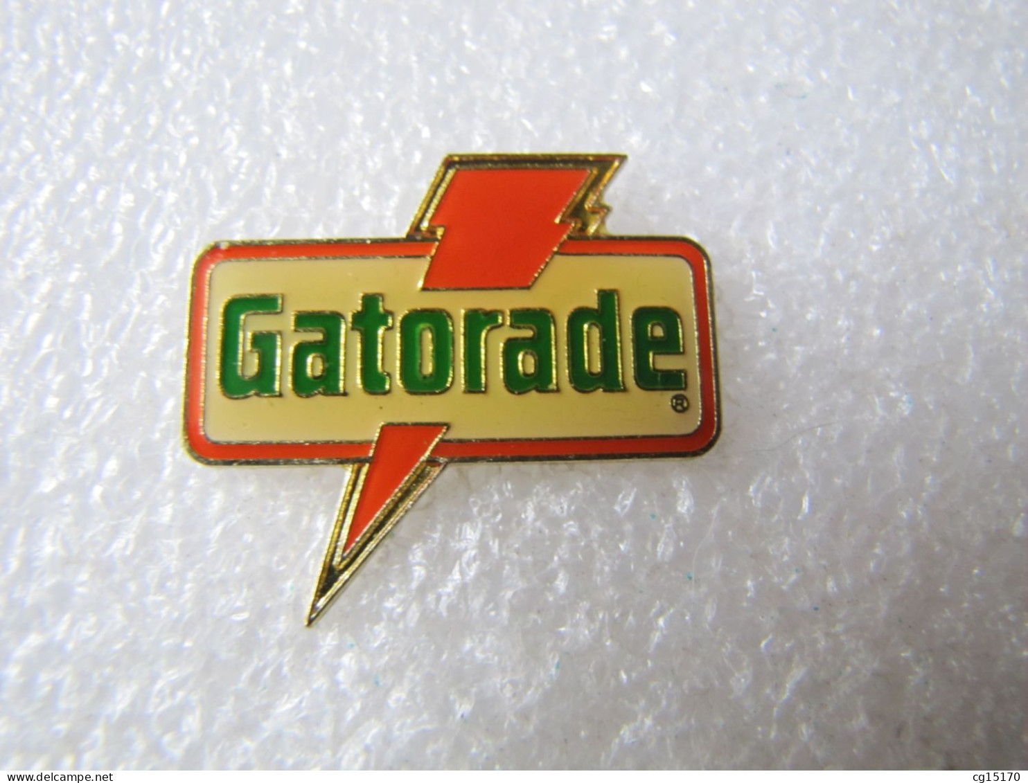 PIN'S    GATORADE - Andere & Zonder Classificatie