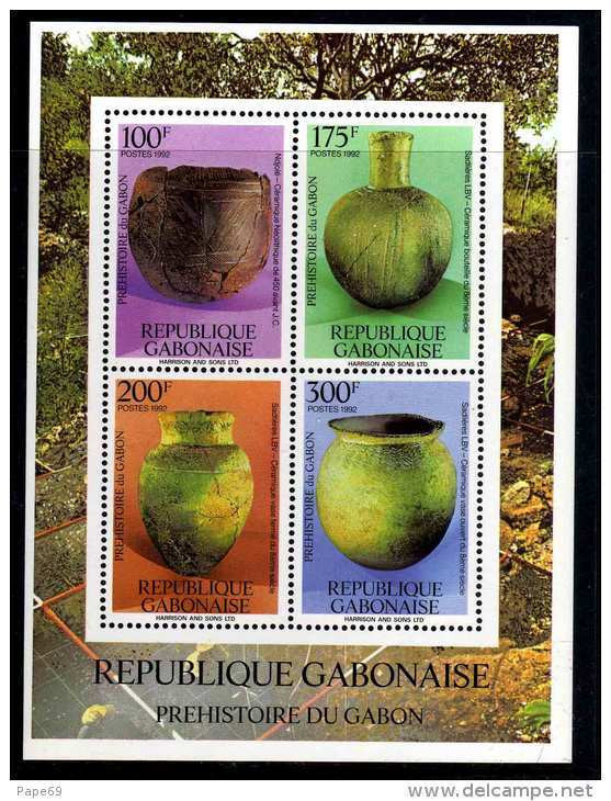 Gabon BF N° 65 XX   Préhistoire  Du Gabon, Le  Bloc Sans Charnière, TB - Gabon (1960-...)