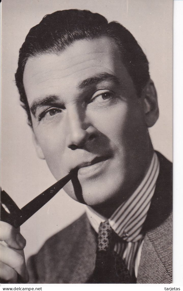 POSTAL DEL ACTOR WALTER PITGEON FUMANDO EN PIPA (CINE-CINEMA) ARCHIVO BERMEJO - Photos