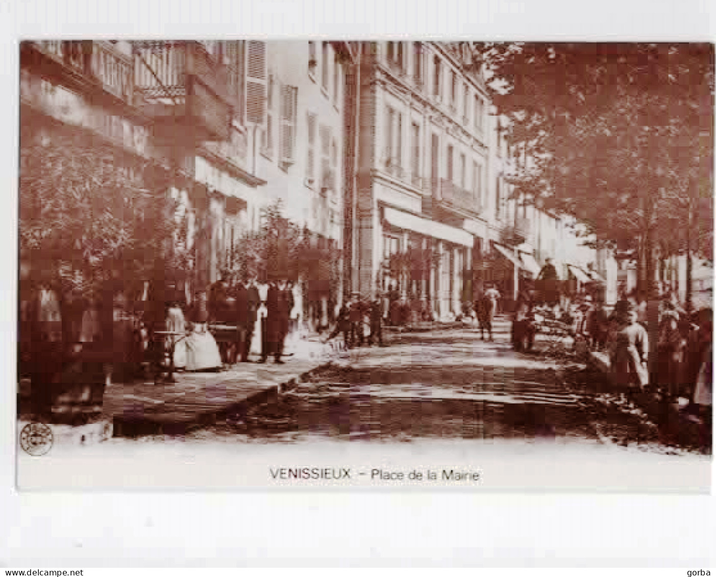 *Repro CPA -  69 - VENISSIEUX - La Place De La Mairie - - Vénissieux