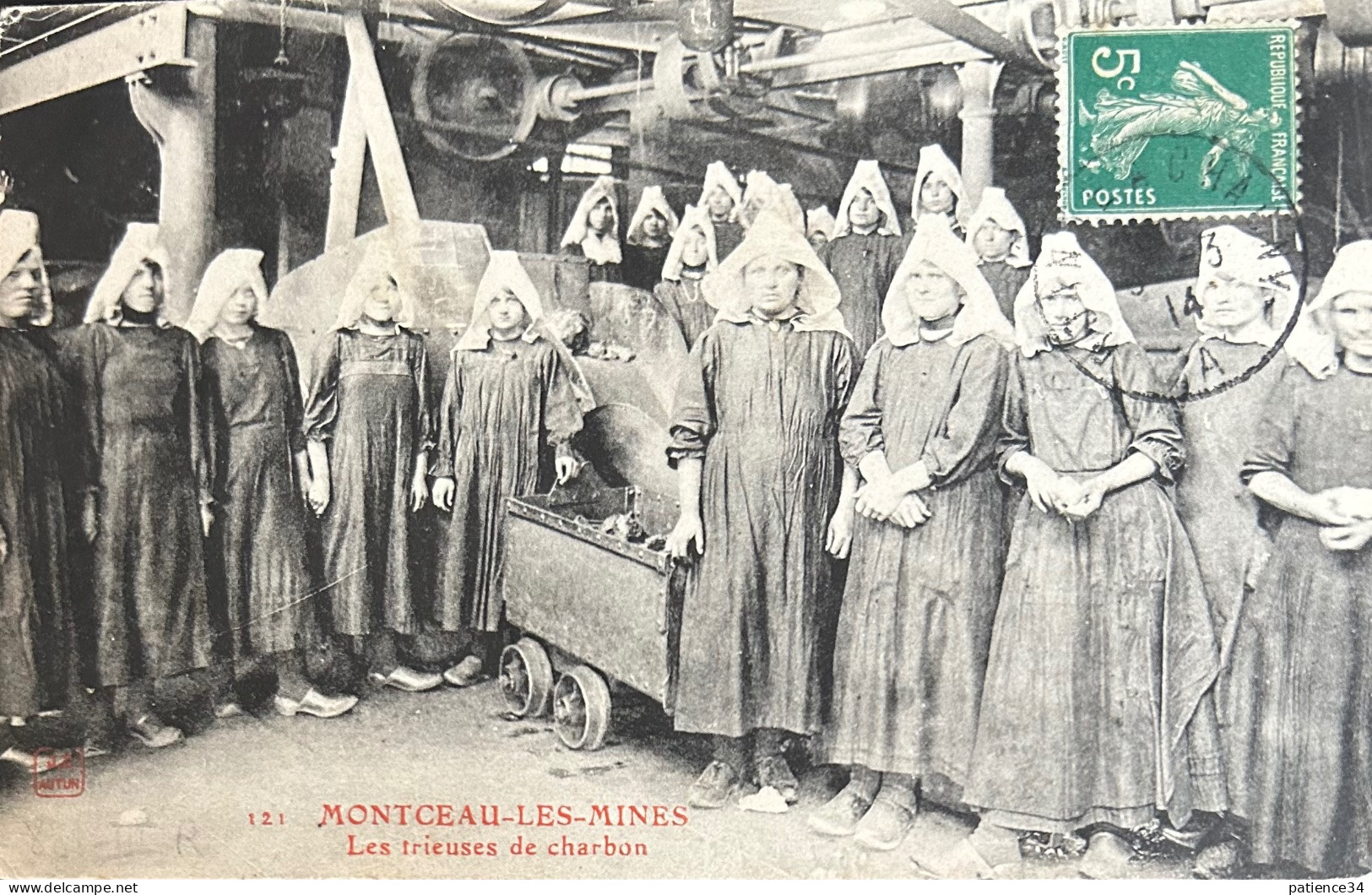 71 - MONTCEAU-LES-MINES - Les Trieuses De Charbon - Montceau Les Mines
