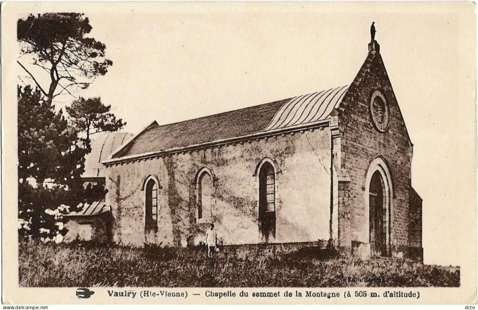 4 Cpa VAULRY (87) Château, Chapelle, Eglise & Monument Aux Morts, Vue Générale Ed. Hirondelle (3/4) - Sonstige & Ohne Zuordnung