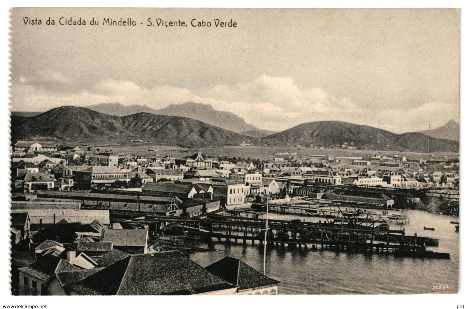 Vista Da Cidada Du Mindello São Vicente Cabo Verde 1910-20s Unused Real Photo Postcard. Publisher Miniati & Frusoni - Cabo Verde