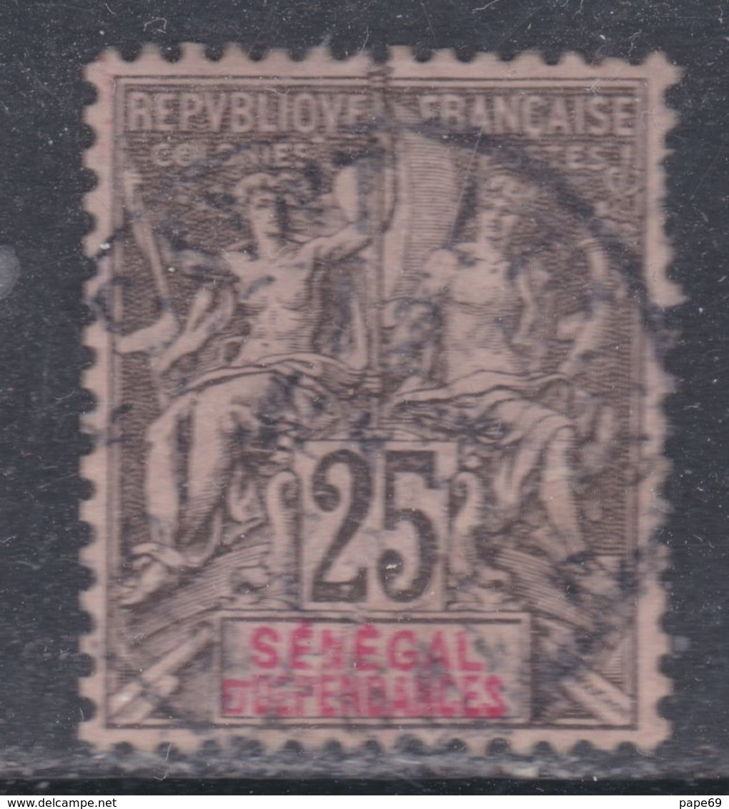 Sénégal  N° 15 O  Type Groupe : 25 C. Noir Sur Rose Oblitération Moyenne,  SinonTB - Used Stamps