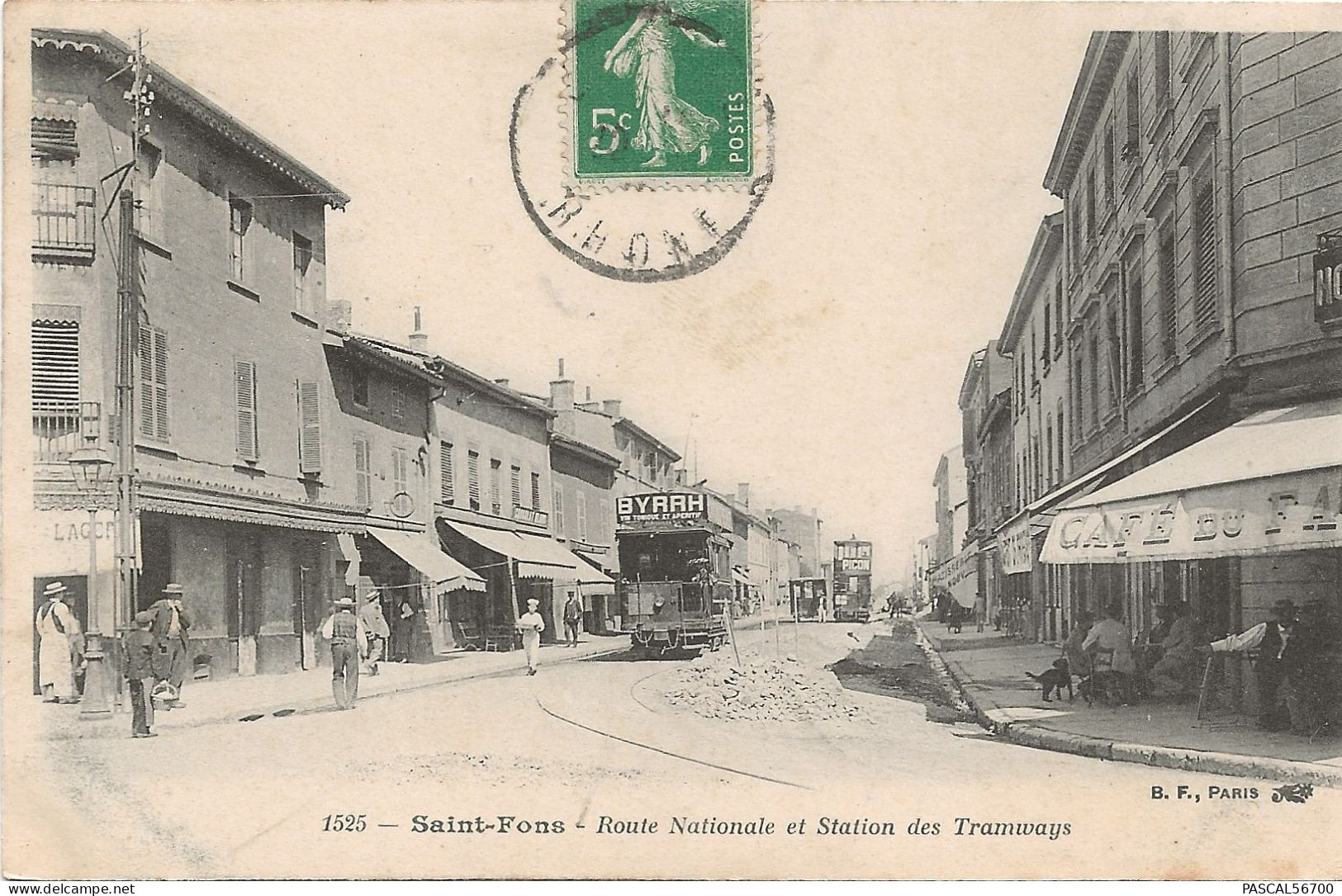 CPA SAINT FONS - ROUTE NATIONALE ET STATION DES TRAMWAYS ***TRES BON ETAT*** - Autres & Non Classés