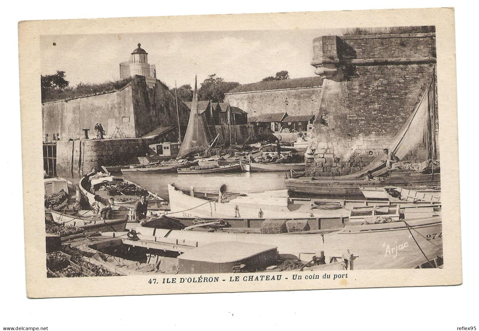 ILE D'OLERON - Le Château - Un Coin Du Port - Ile D'Oléron