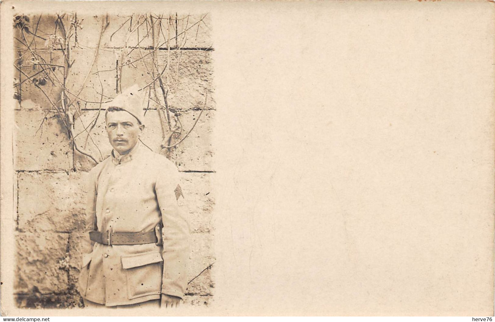 NEUFMARCHE - 1917 - Carte Photo - Soldat Du 260ème Régiment Territorial 8ème Compagnie - Militaria - Militaire - Autres & Non Classés