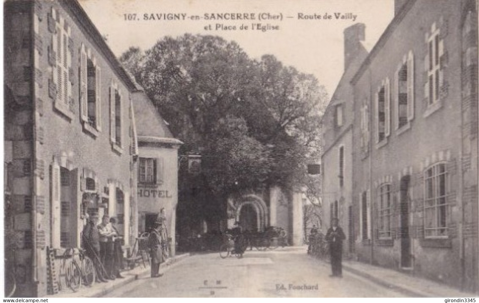 BERRY SAVIGNY EN SANCERRE Route De Vailly Et Place De L'église - Autres & Non Classés