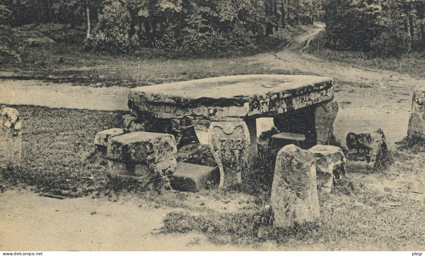 1-77186 01 68 - FONTAINEBLEAU - TABLE DU GRAND MAÎTRE - Fontainebleau