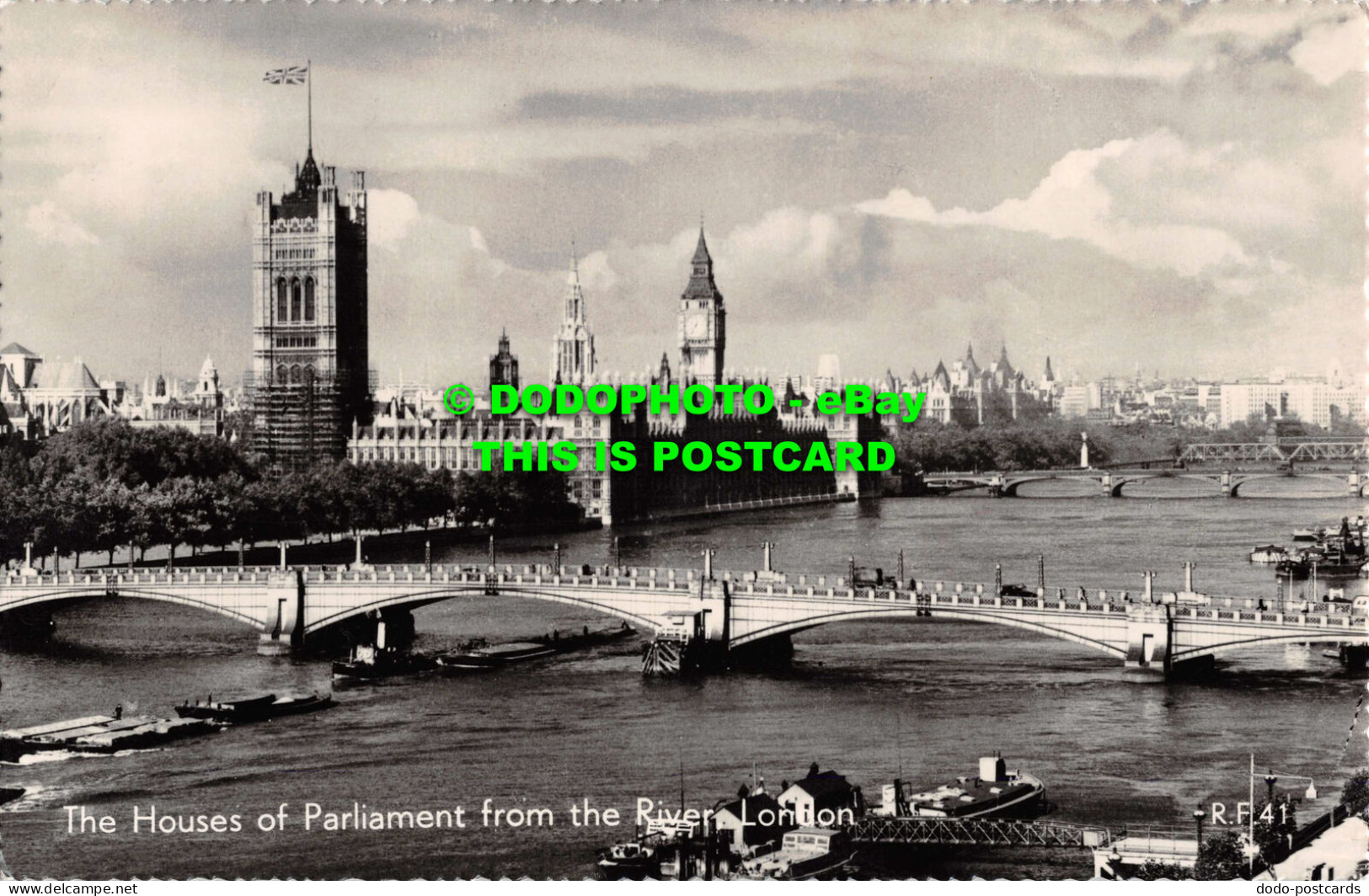 R537820 Houses Of Parliament From River. London. R. F. 41. Photographic Greeting - Sonstige & Ohne Zuordnung