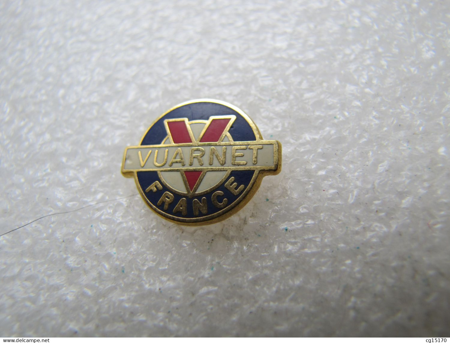 PIN'S    VUARNET    Email De Synthèse - Trademarks