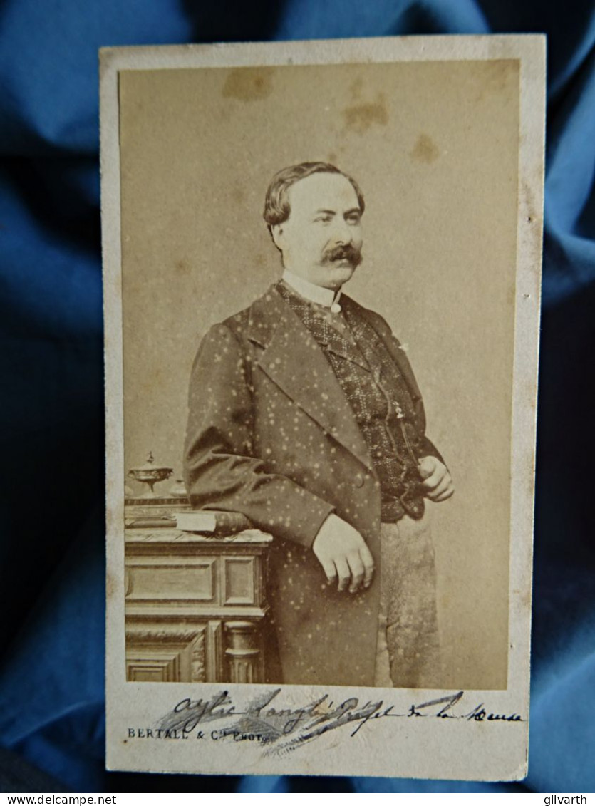 Photo CDV Bertall à Paris - Aylic Langlé  Préfet De La Meuse  Dramaturge Sec. Emp. CA 1869 - L679B - Ancianas (antes De 1900)