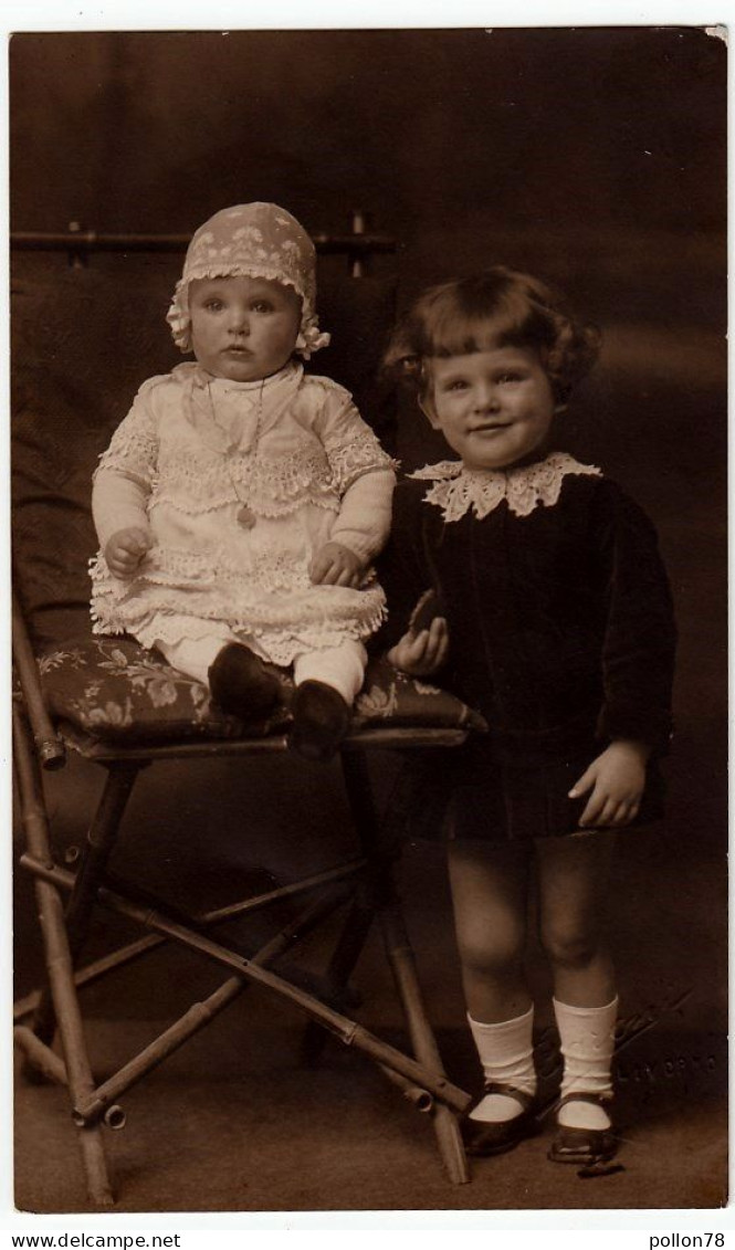 VECCHIA FOTOGRAFIA - OLD PHOTO - COPPIA BAMBINI - 1921 - Vedi Retro - Persone Anonimi