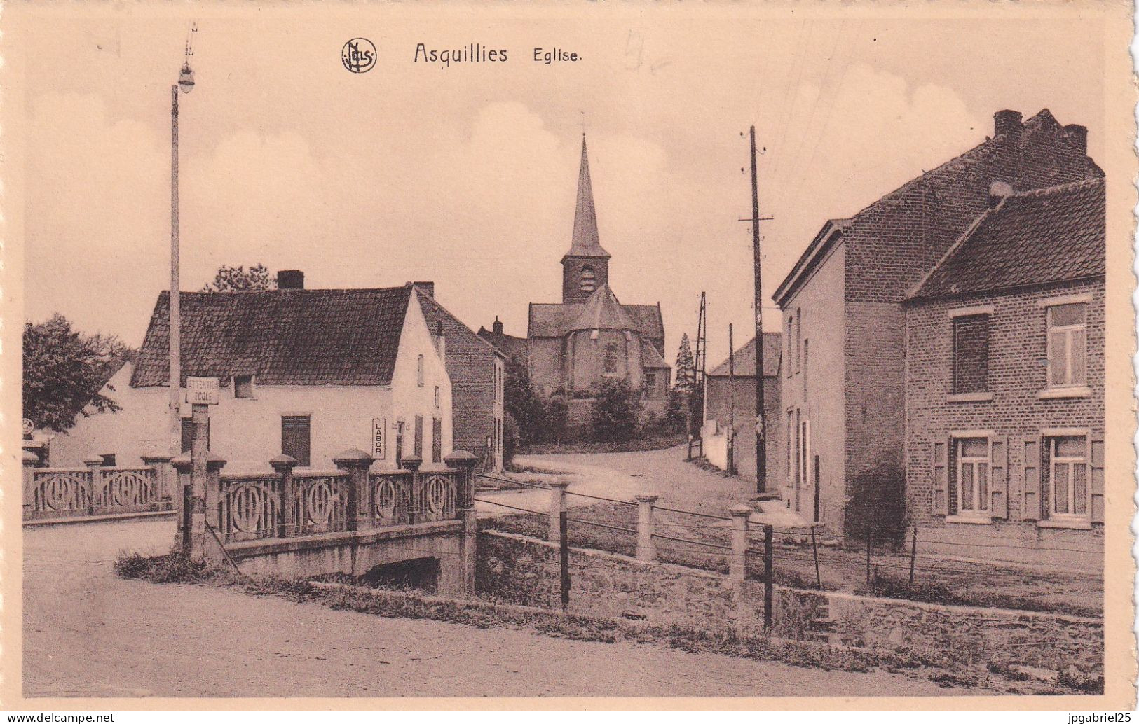 WABR Asquillies Eglise - Autres & Non Classés