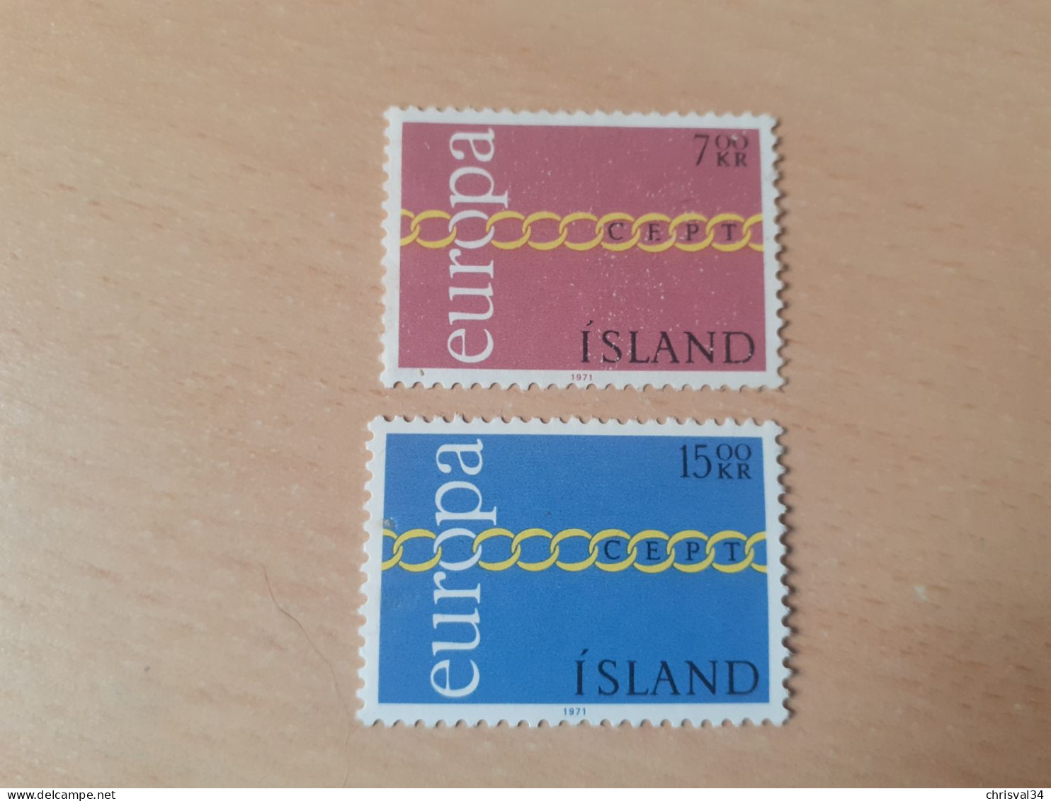 TIMBRES    ISLANDE     ANNEE   1971    N  404  /  405     COTE  7,00  EUROS   NEUFS  LUXE** - Neufs