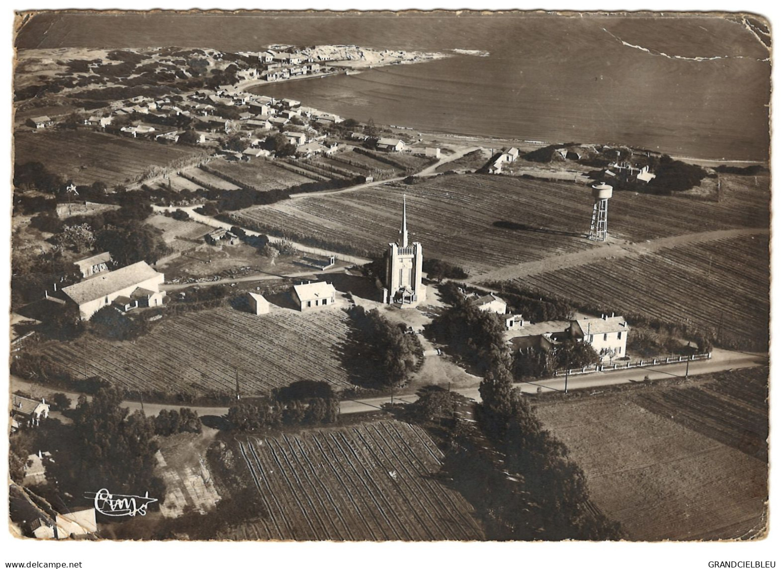 SIDI FERRUCH- VUE AERIENNE . EGLISE ET LA PLAGE EST . ALGERIE - Andere & Zonder Classificatie