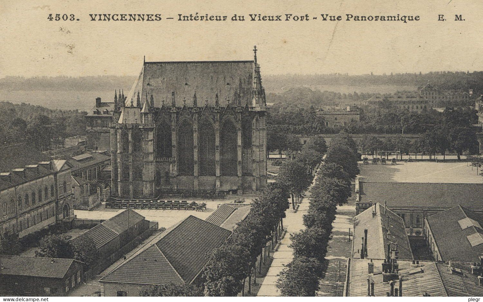 0-94080 01 01 - VINCENNES - INTERIEUR DU VIEUX FORT - VUE PANORAMIQUE - Vincennes