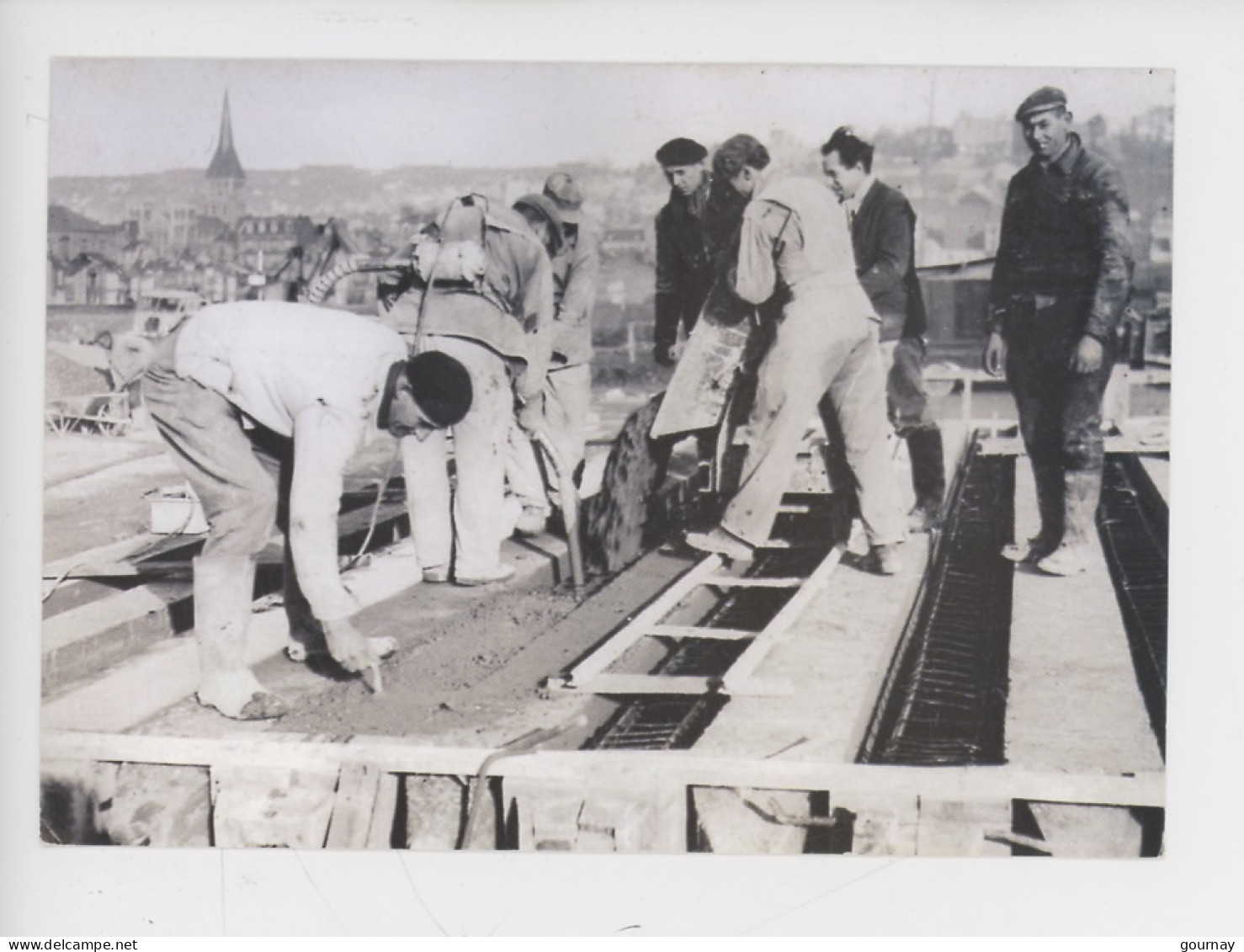 Le Havre "De La Renaissance à La Reconnaissance" En 1950 Maçons Au Travail Ilot V49 Reconstruction (cp Vierge) - Sin Clasificación