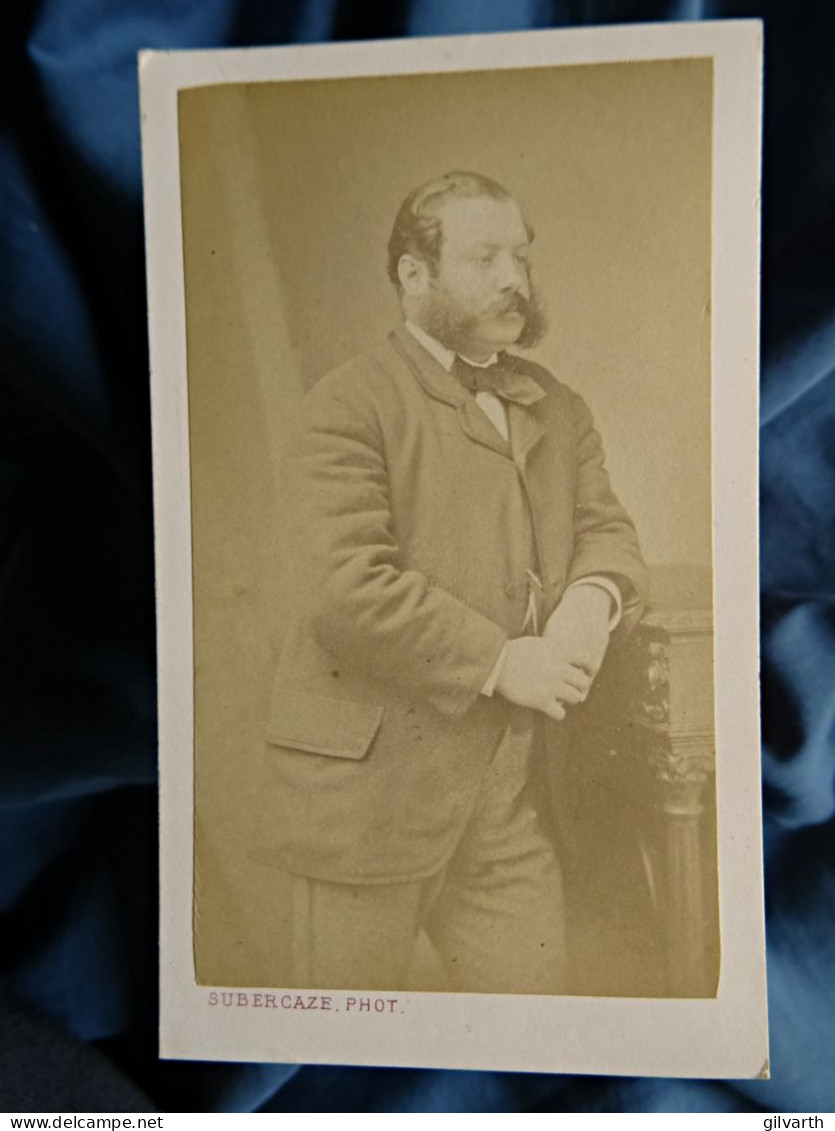 Photo Cdv Subercaze à Pau -  Homme, Notable Aux Favoris, Second Empire Ca 1865-70 L679B - Old (before 1900)