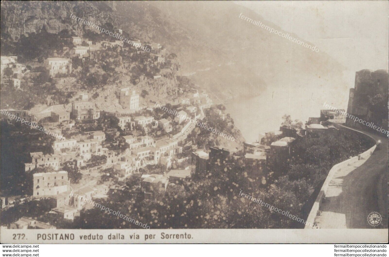 Ar423 Cartolina Positano Veduta Dalla Via Per Sorrento N.p.g.provincia Disalerno - Salerno