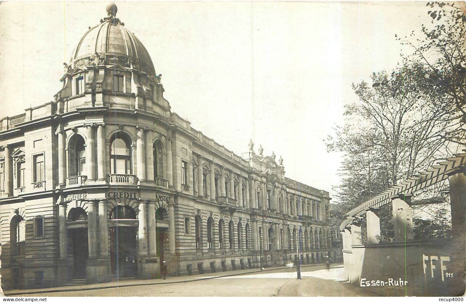 ALLEMAGNE   ESSEN  Essen Ruhr  Cp Photo  2 Scans - Essen