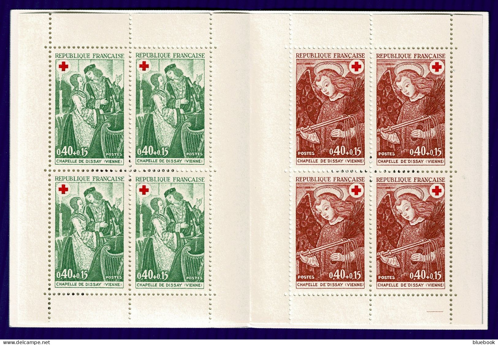 Ref 1645 - France 1970 - Red Cross Booklet SG 1902/1903 - Croce Rossa