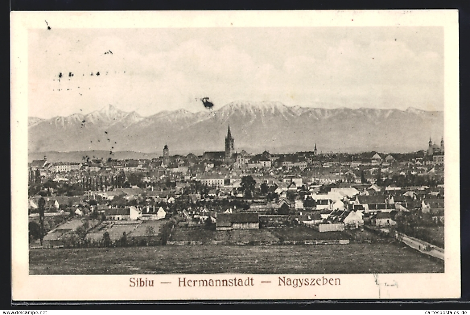 AK Hermannstadt, Gesamtansicht Gegen Die Berge  - Roumanie