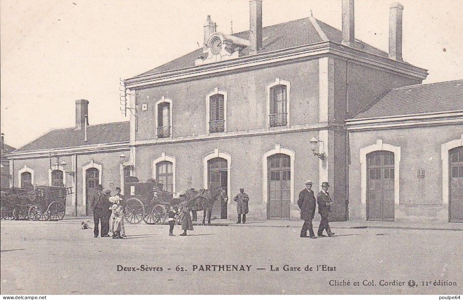 La Gare : Vue Extérieure - Parthenay