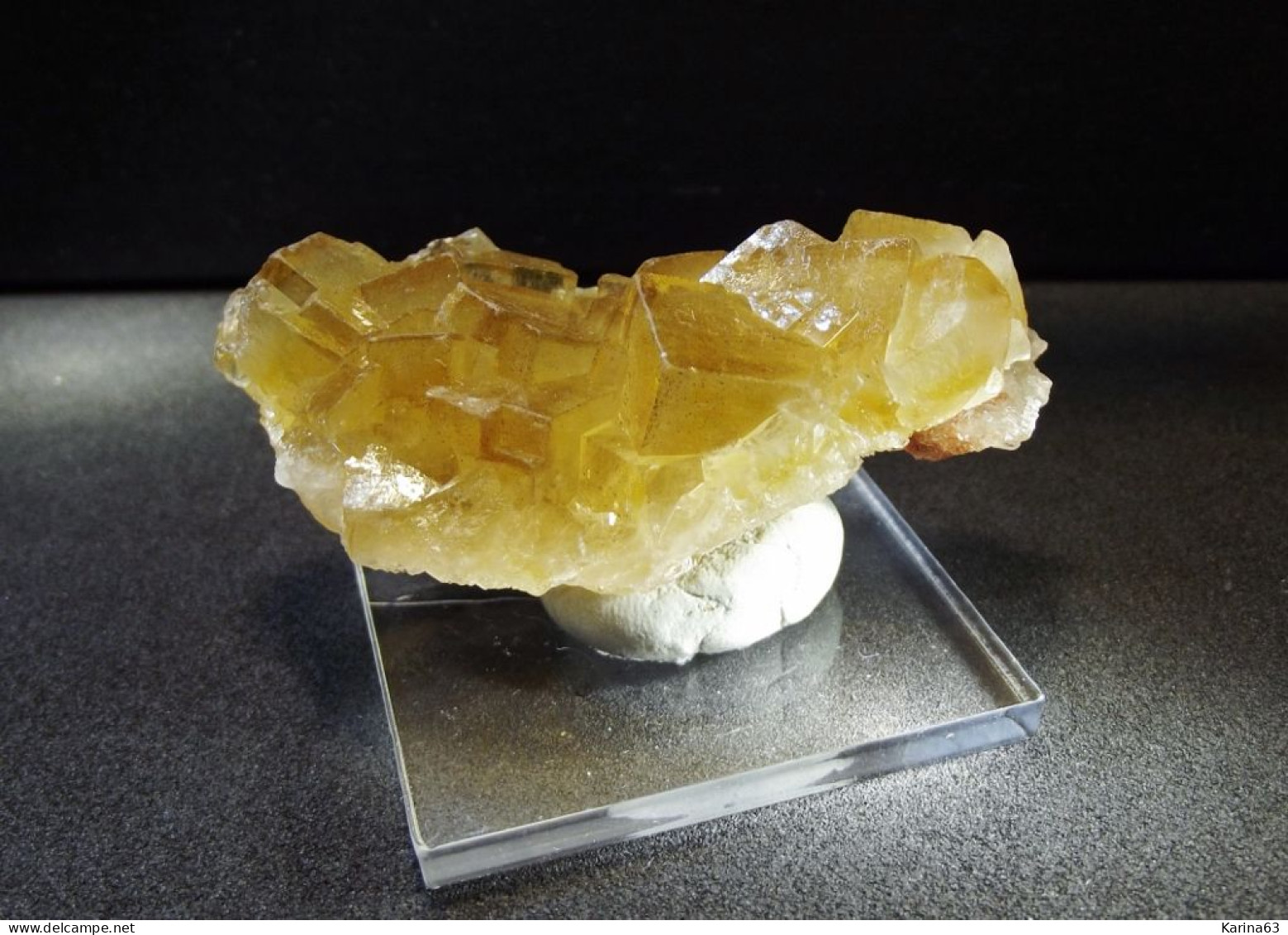 Fluorite Yellow Fluorescence  ( 6 X 3 X 2.5 Cm ) Moscona Mine -  Solis -  Asturias -  Spain. - Minerals