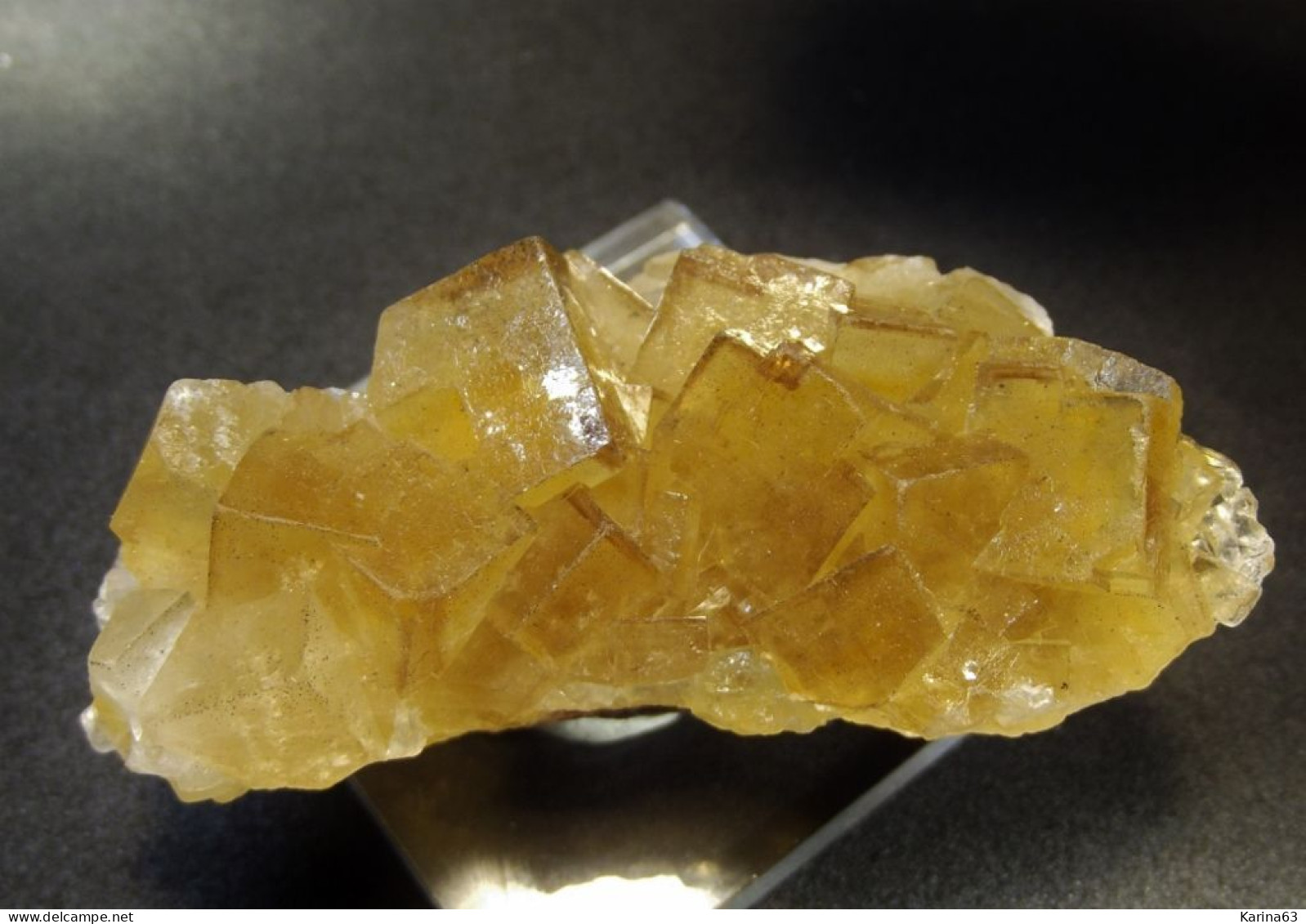 Fluorite yellow fluorescence  ( 6 x 3 x 2.5 cm ) Moscona Mine -  Solis -  Asturias -  Spain.