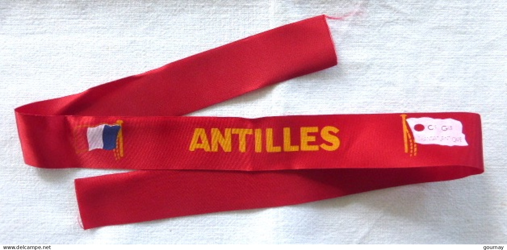 Ruban De Bachi Rouge - Paquebot "Antilles" Compagnie Générale Transatlantique French Line (70X3 Cm état Neuf) - Passagiersschepen